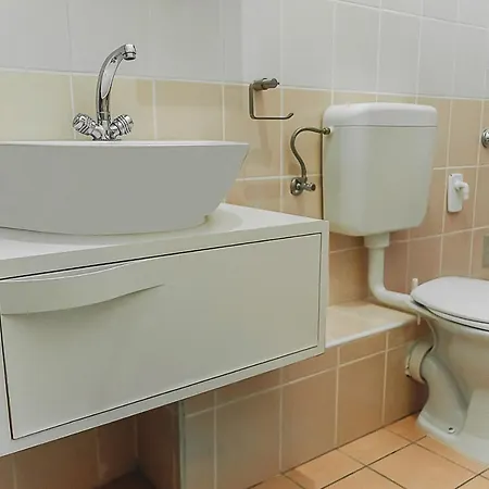 Appartamento Lovely 70 Metres From The Sea Petrcane