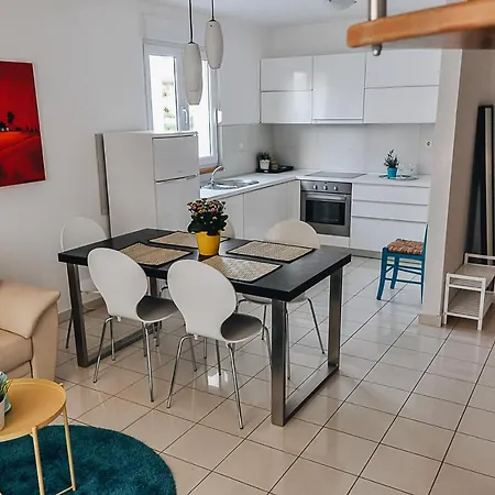 Lovely 70 Metres From The Sea *